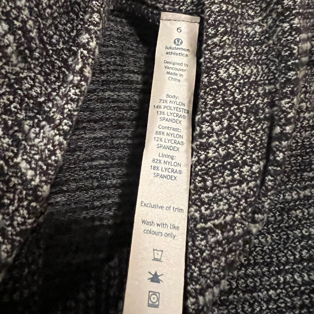 Lululemon wrap jacket RARE - Picture 4 of 4